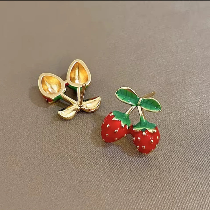 Γυναικεία Ατσάλινα Σκουλαρίκια - Double Strawberries Earrings