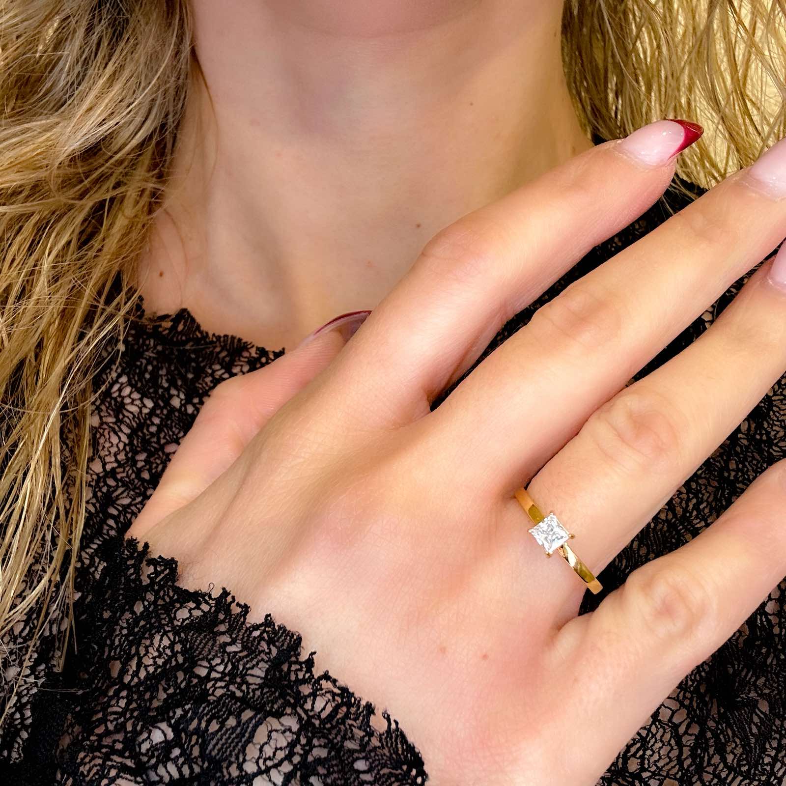 Γυναικείο Ατσάλινο Μονόπετρο Δαχτυλίδι - Caripe Ring