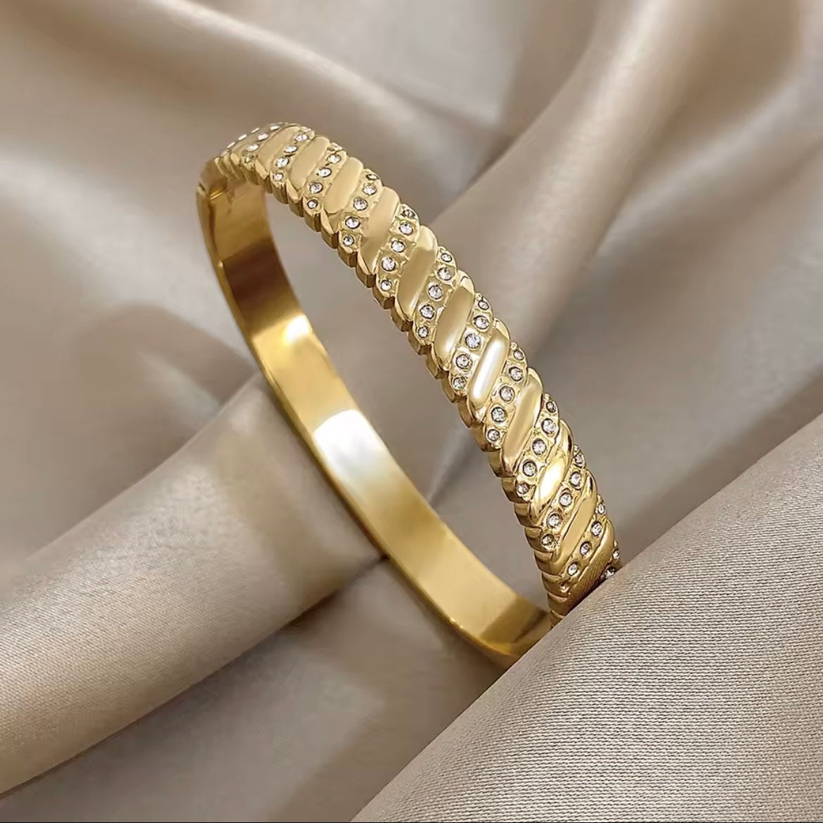 Ατσάλινο Γυναικείο Βραχιόλι - Bogra Bracelet (χρυσό, ασημί)