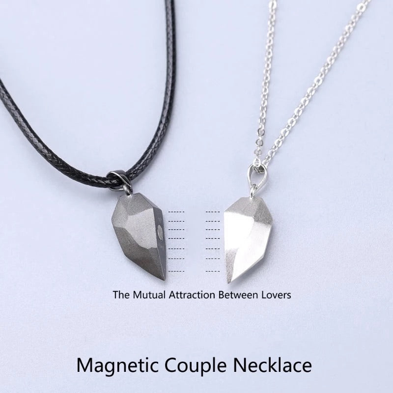 Σετ κολιέ για ζευγάρια - Magnetic Love Necklace